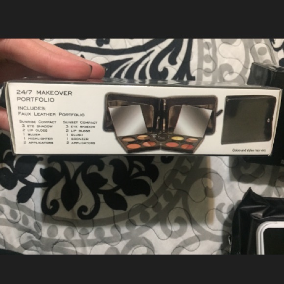 Makeover essentials - Picture 2 of 5