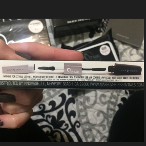 Makeover essentials - Picture 4 of 5