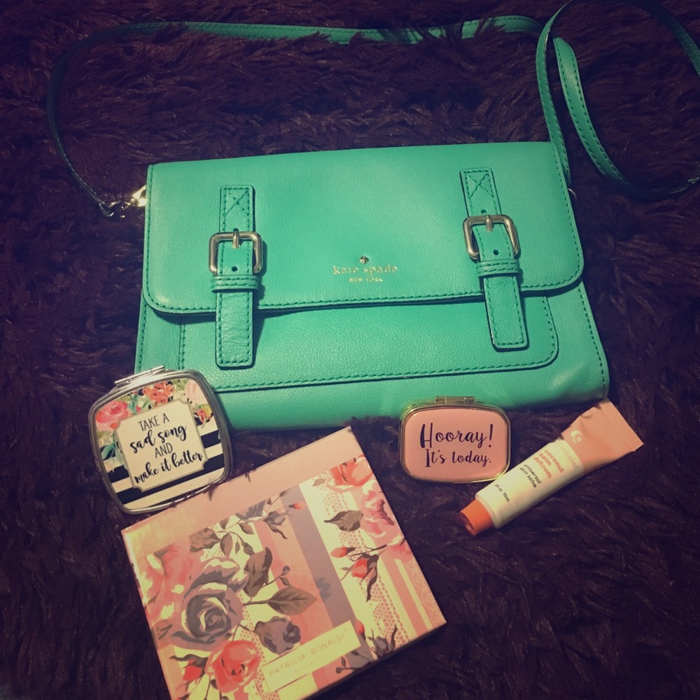 💕 Kate spade gorgeous green purse 💕