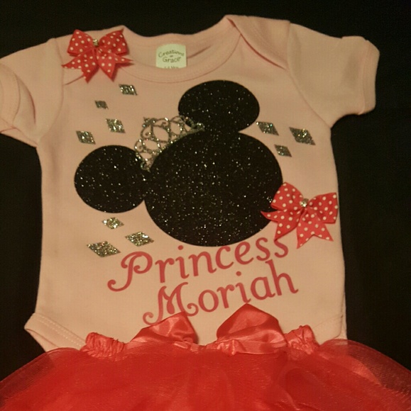 Custom baby onesie - Picture 2 of 2