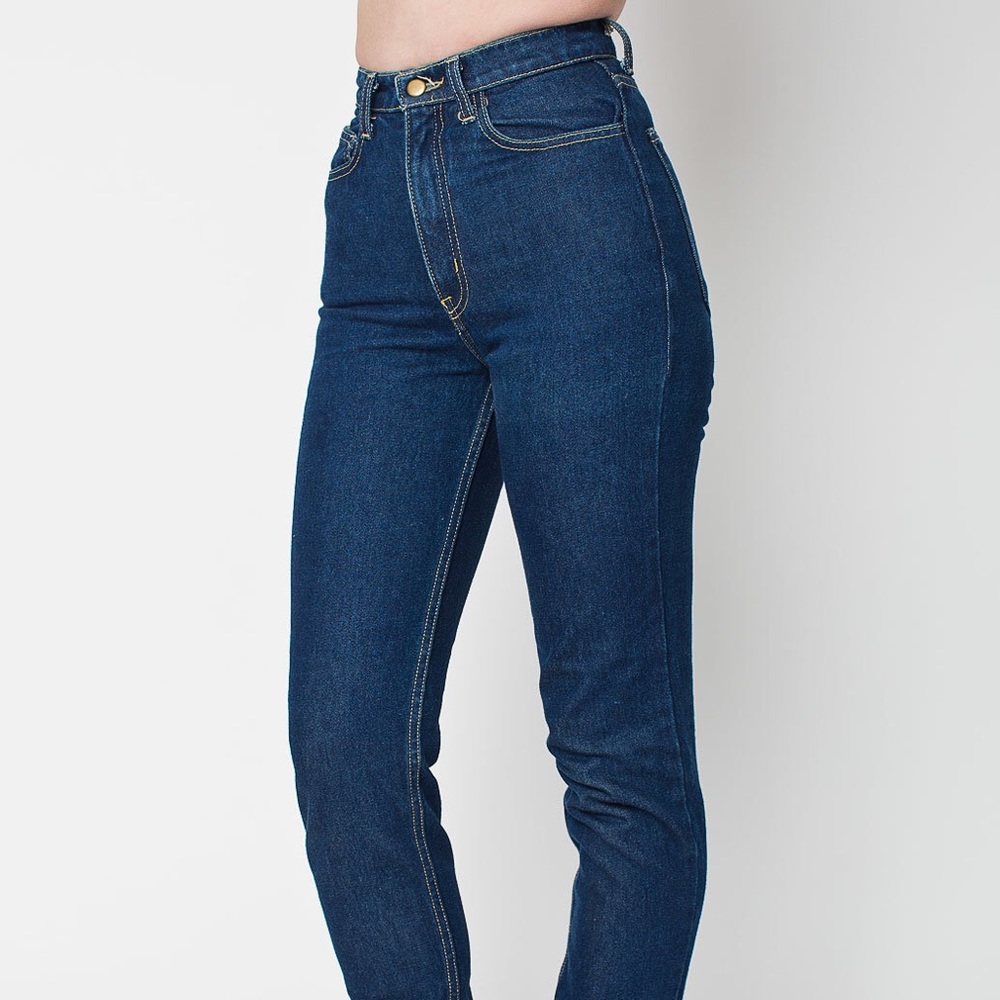 💌SOLD💌 High-Waist Jean in Dark Wash Indigo