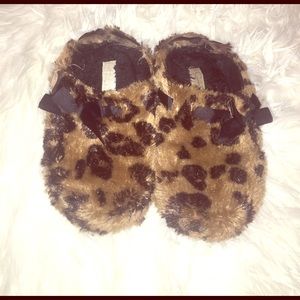Jessica Simpson Cheetah Slippers