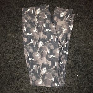 NWT Workout Leggings