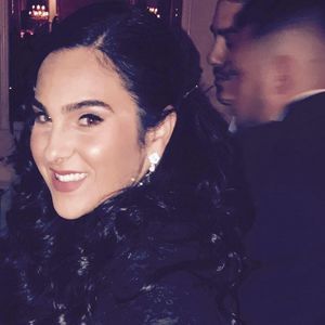 Meet your Posher, Jennifer