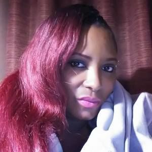 Meet your Posher, Shakana