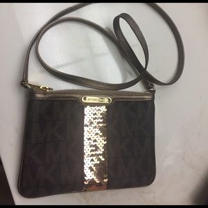 Michael Kors cross body