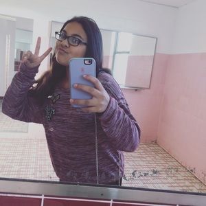 Meet your Posher, Samira