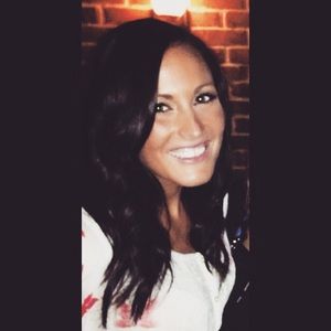 Meet your Posher, Erin