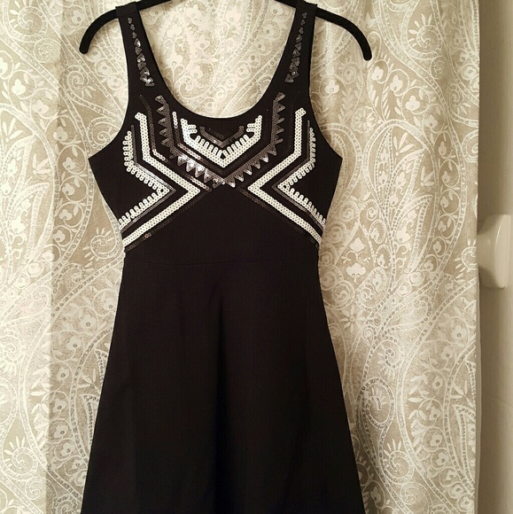 Express  Dresses & Skirts - NWOT, Express Aztec Seqiun Skater dress