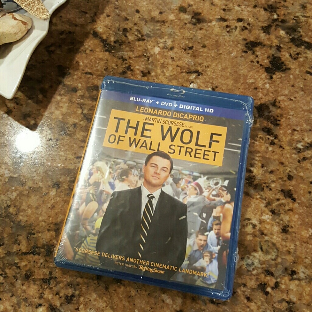 Wolf of Wallstreet (Blu-ray, DVD, Digital HD)