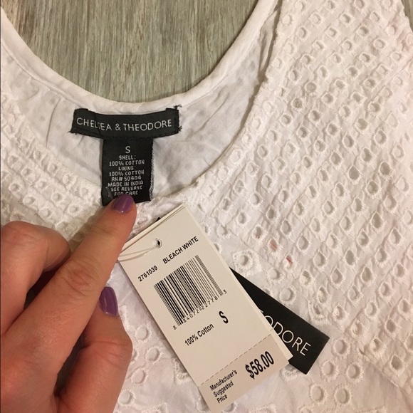 Chelsea + Theodore eyelet scoop neck tank - Picture 2 of 4