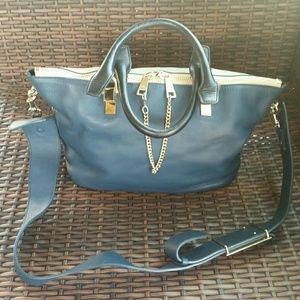 Medium CHLOÉ Baylee Bag Authentic Medium CHLOÉ Baylee Bag Authentic