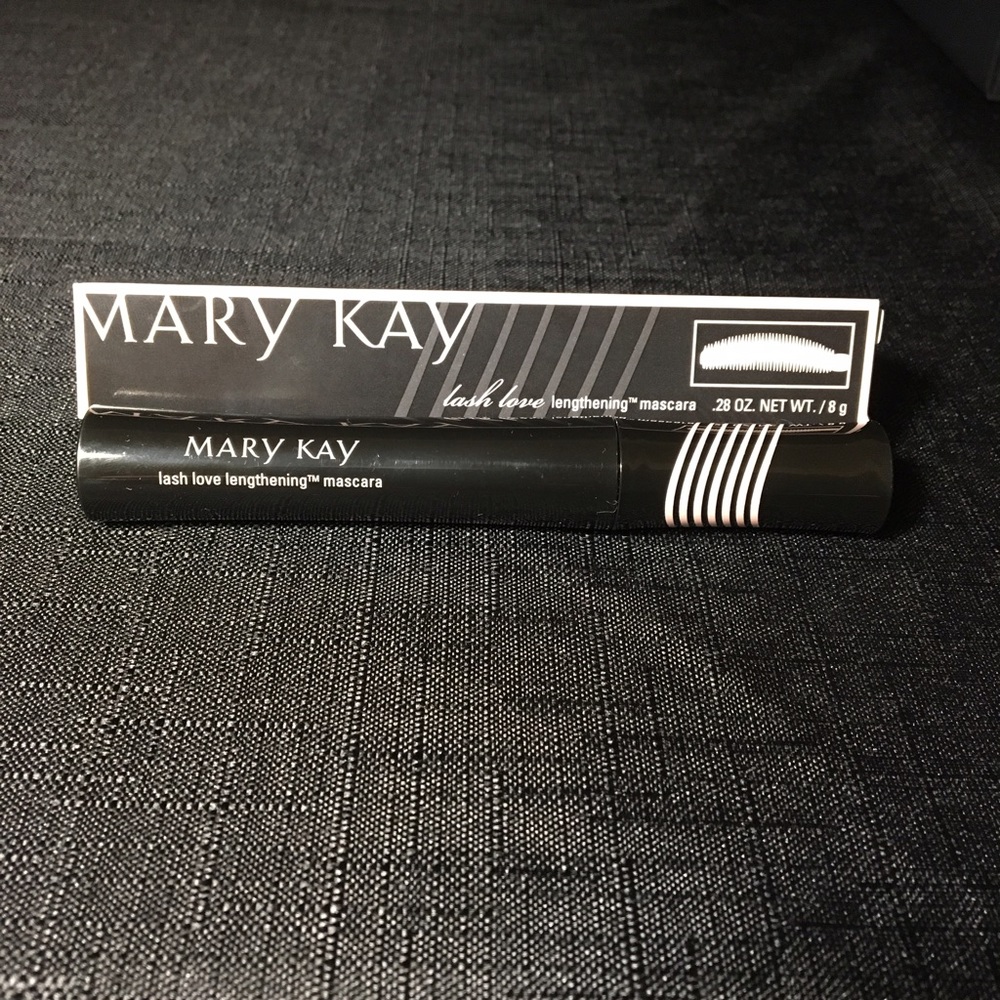 Lengthening mascara
