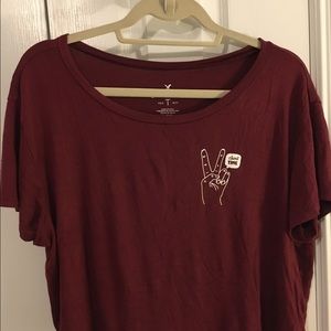 American Eagle crimson soft and sexy T shirt