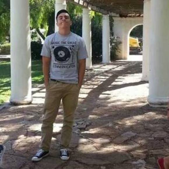 Meet your Posher, Adrian - Picture 1 of 1