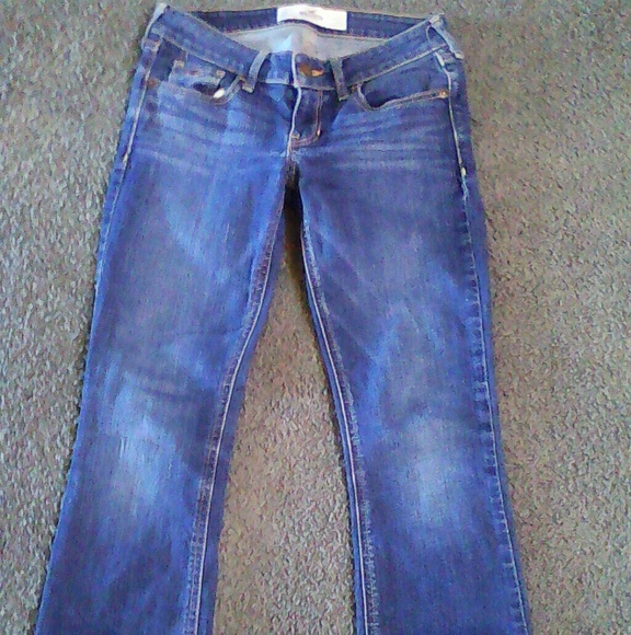 Hollister size 0R like new jeans W24 L33 - Picture 1 of 4