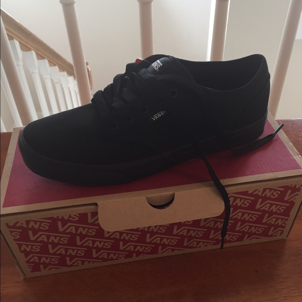 Vans size 10 all black