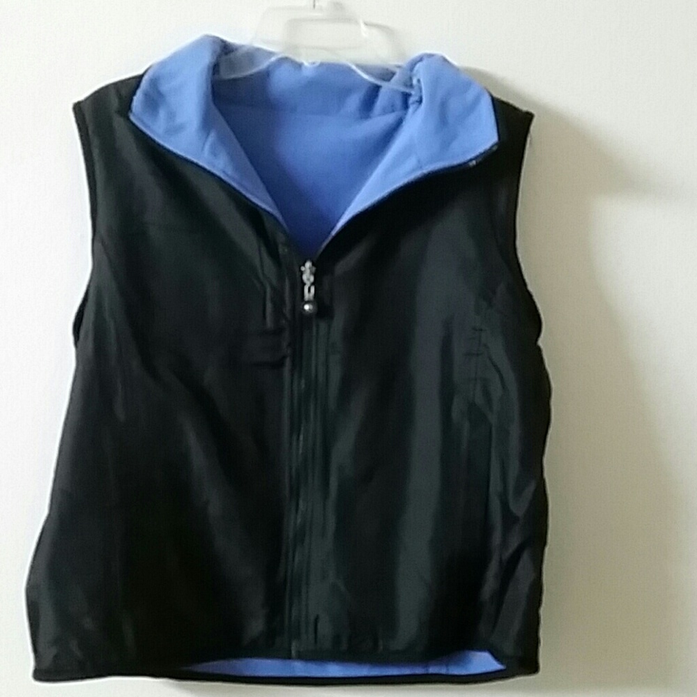 Reversible vest