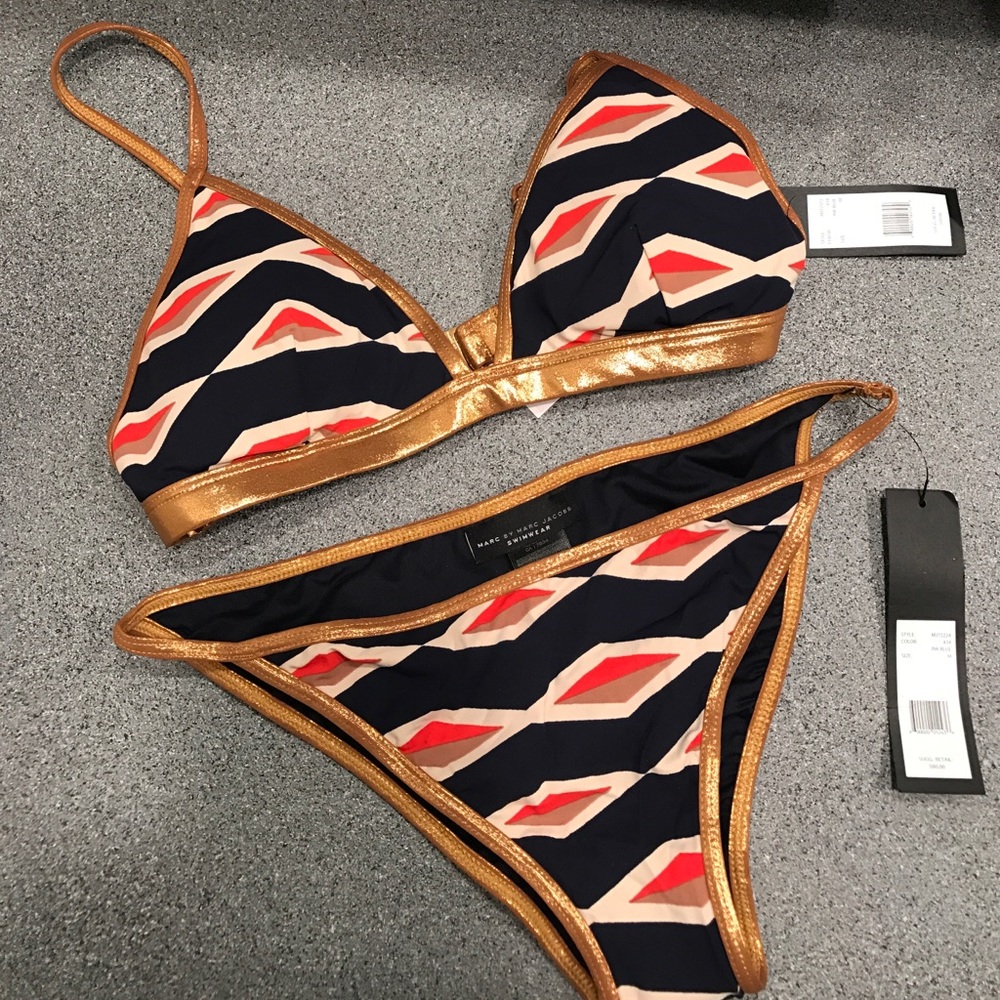 Bathing suit