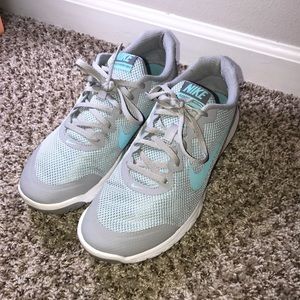 Nike Flex Experience RN 4