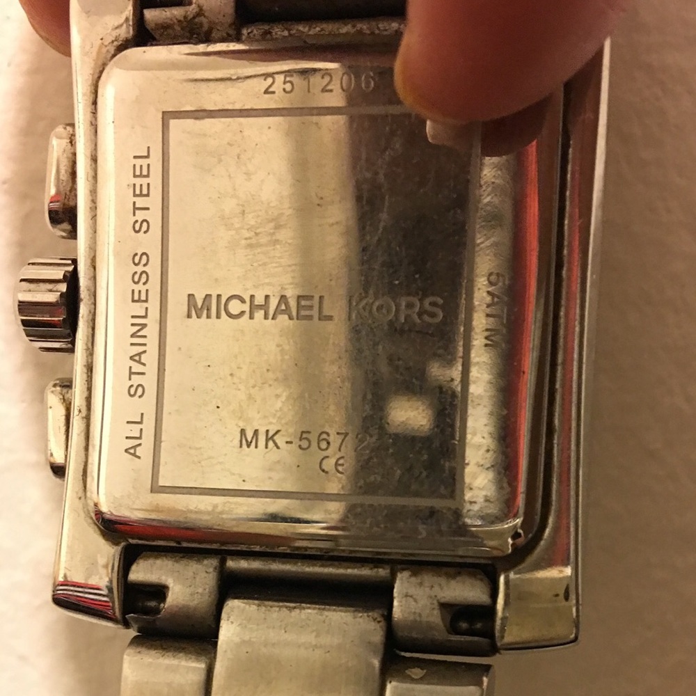 Unisex Michael Kors watch - Picture 3 of 3