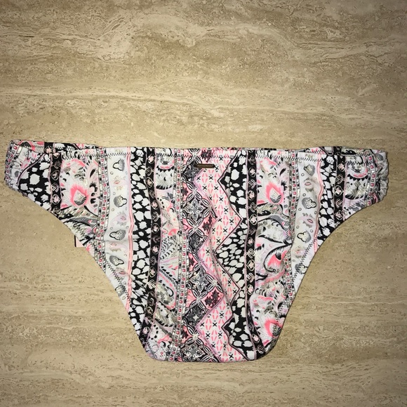 Victoria's Secret swim knockout bikini bottom - Picture 4 of 5