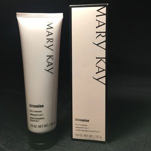 Daily cleanser for combination to oily skin