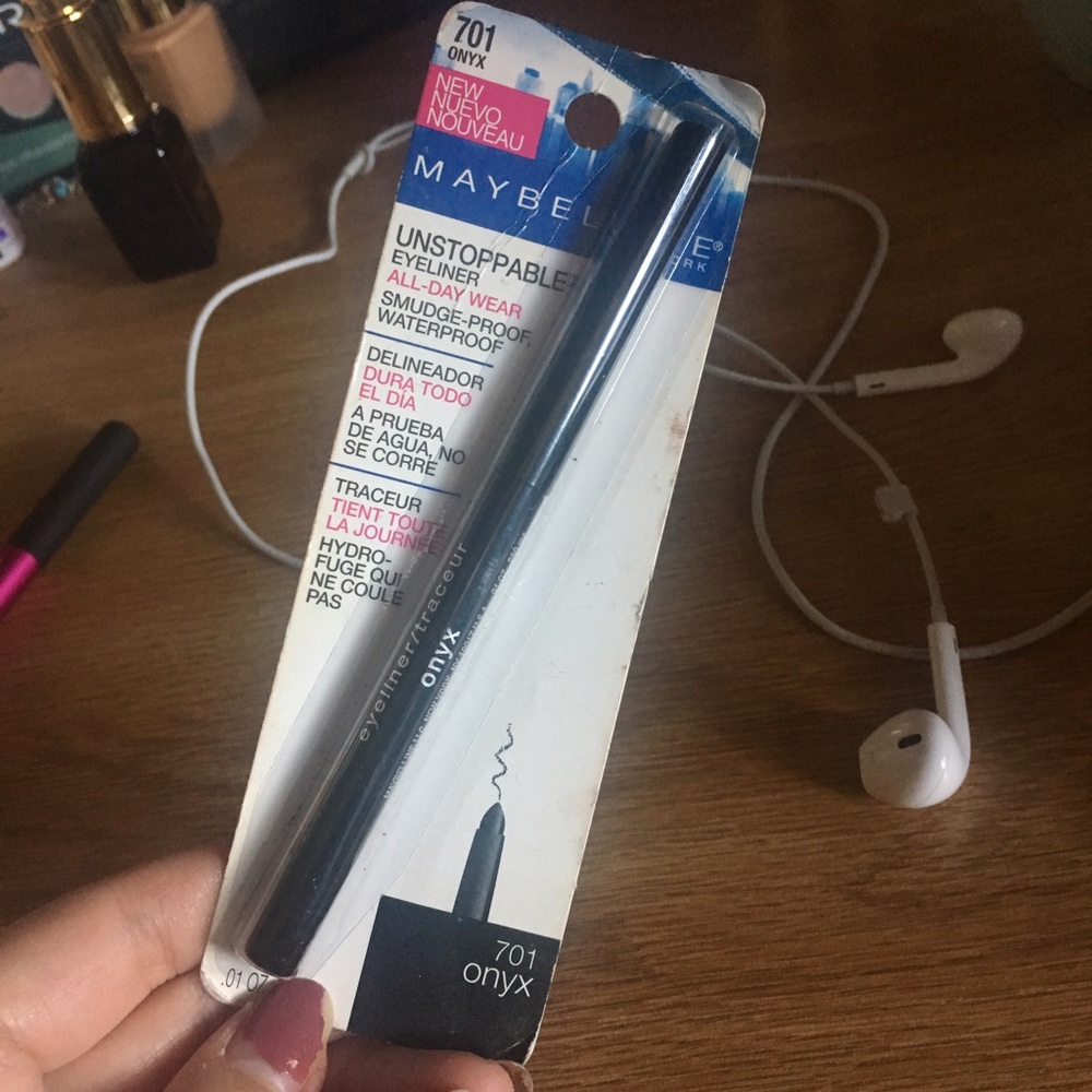 Maybelline eyeliner BNWT