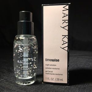 Oil free night solution for renewal