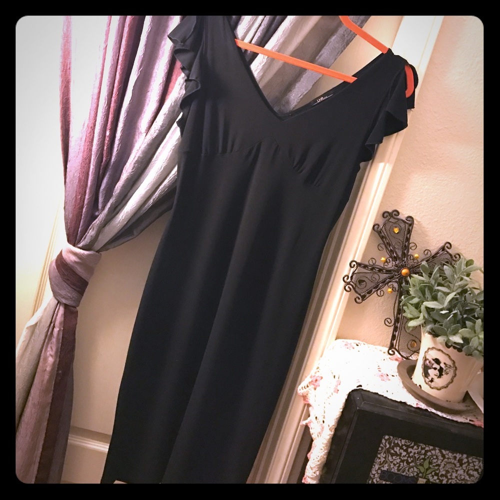 🖤Beautiful Simple Black Dress🖤