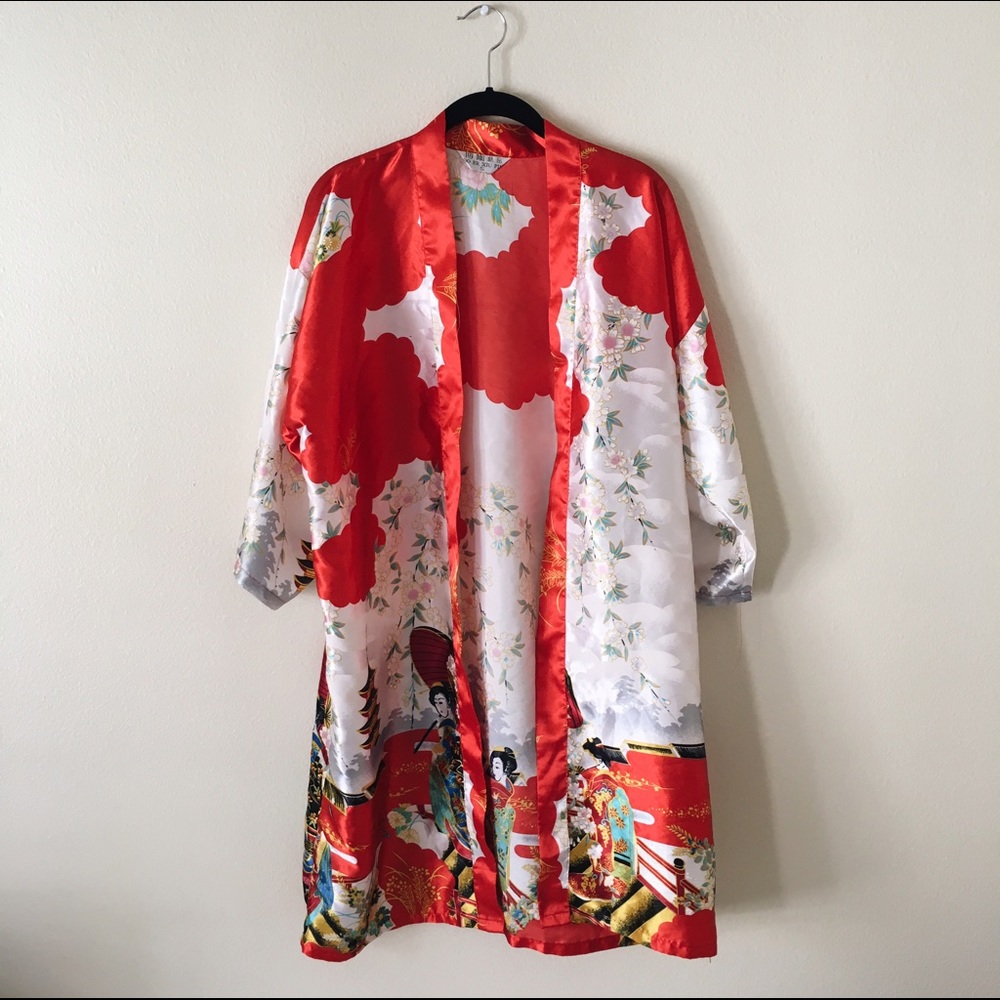 Vintage Asian Chinese Red Silk Blossom Kimono