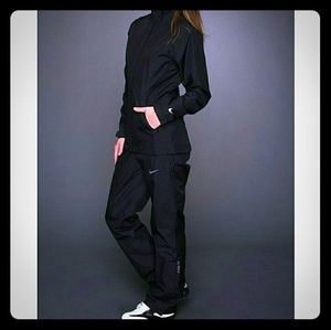 Nike Storm Fit Rainsuit NWOT