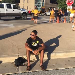 Meet your Posher, Adrian