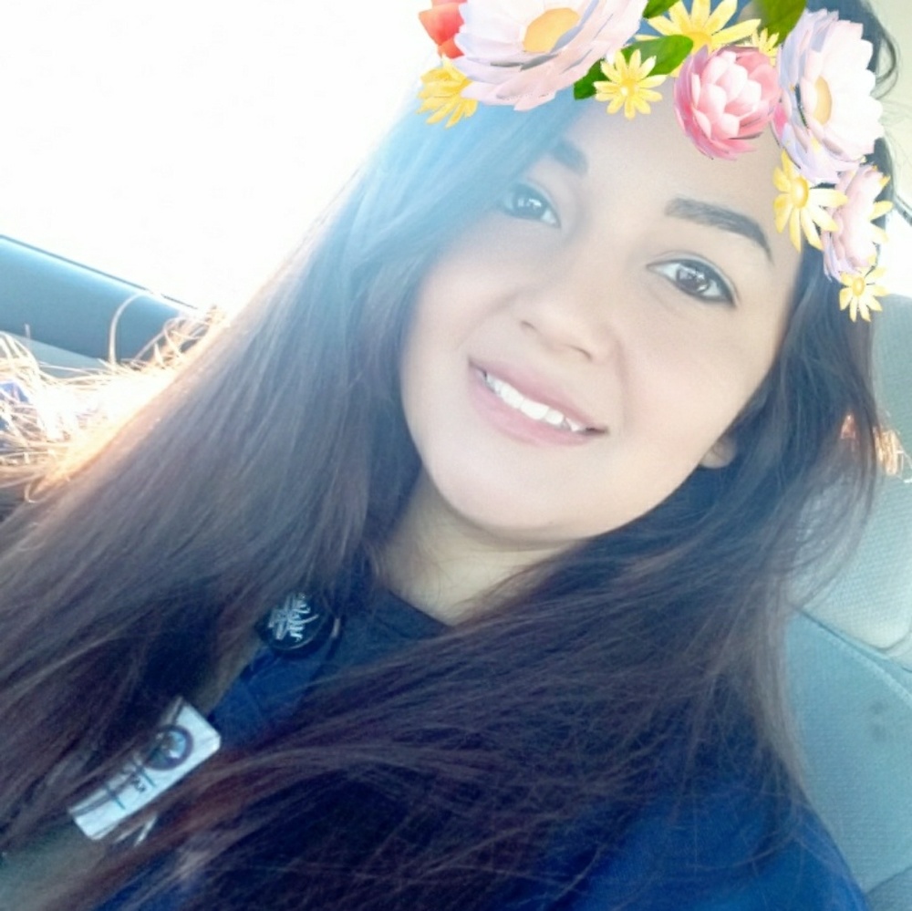 Meet your Posher, Kayla