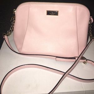 Cross body. Authentic Kate Spade  ♠️