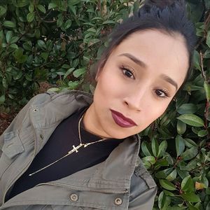 Meet your Posher, Mayra