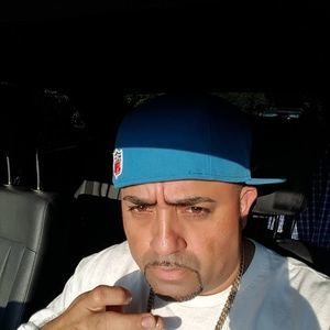 Meet your Posher, Enrique