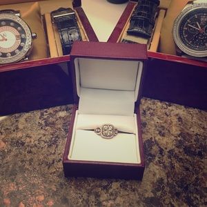 A 1ct chocolate diamond ring