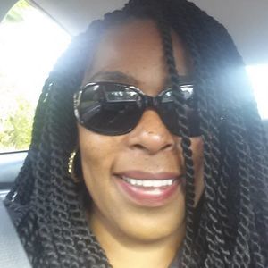 Meet your Posher, Melanie