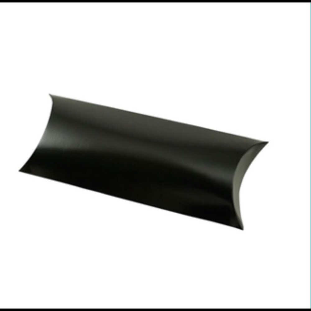 Black glossy gift box (50 boxes)