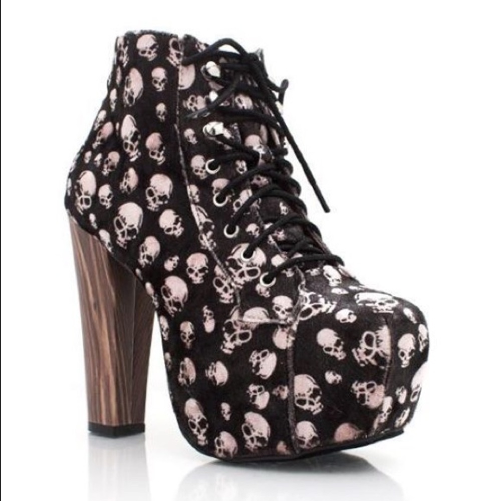 Chunky Skull Print Booties