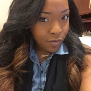 Meet your Posher, Nikki