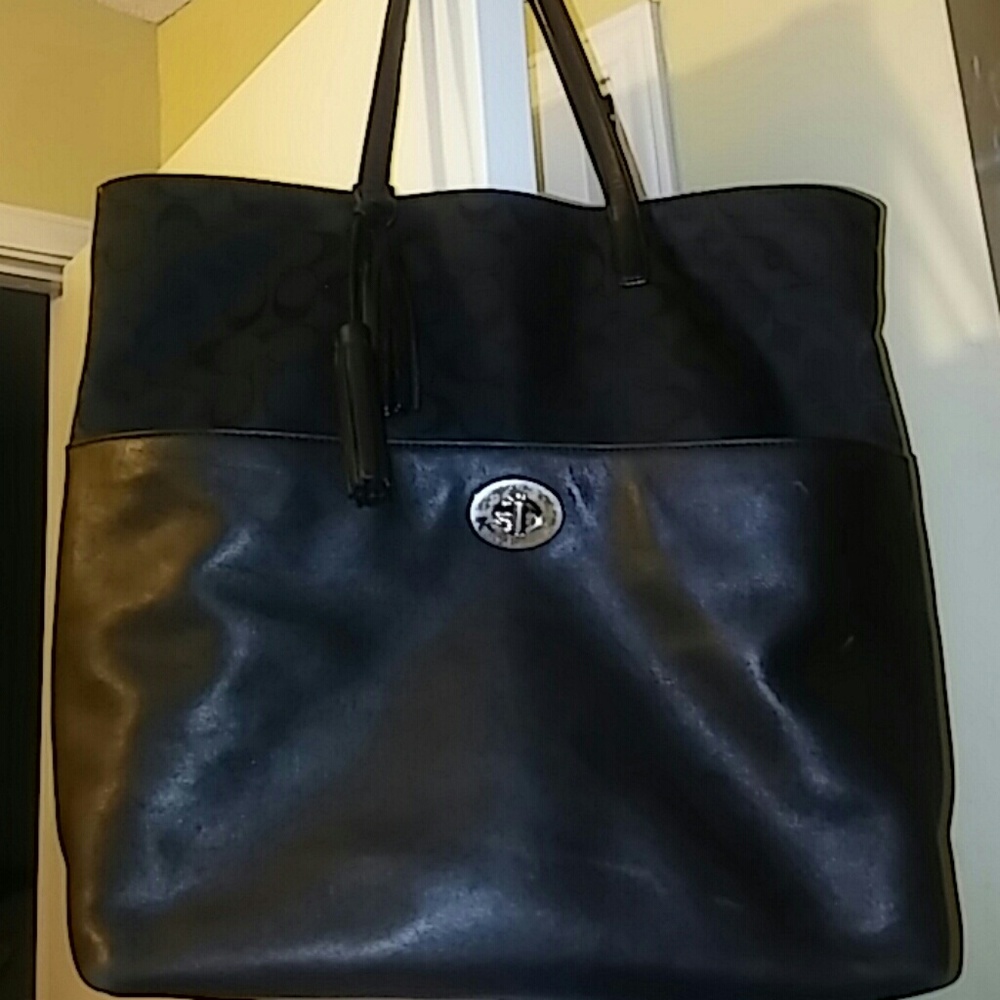 Lowered XL Coach tote $44