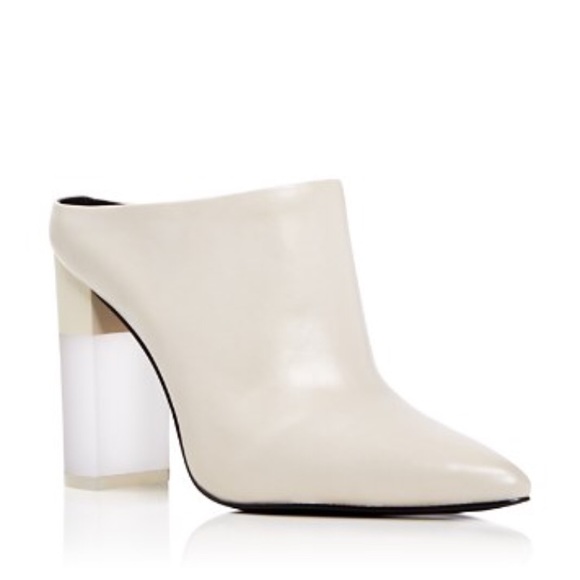 Pour La Victoire Shoes - Pour La Victoire Capri pointed toe leather Mules 9
