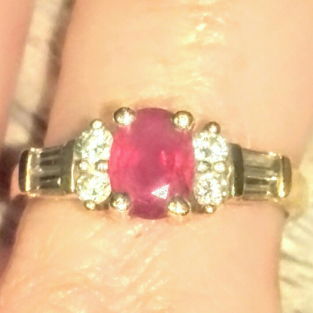 14kt yellow gold genuine Ruby & Diamond ring