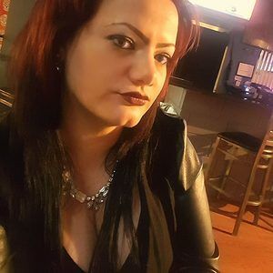 Meet your Posher, Renee