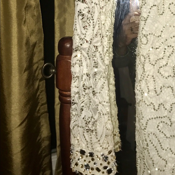 Formal or Prom Dress - Picture 3 of 3