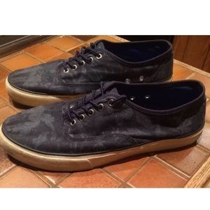 Men's American Eagle Size 11 Sneakers