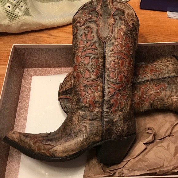 Stetson boots, very beautiful. Run big, marked 8B - Picture 3 of 4