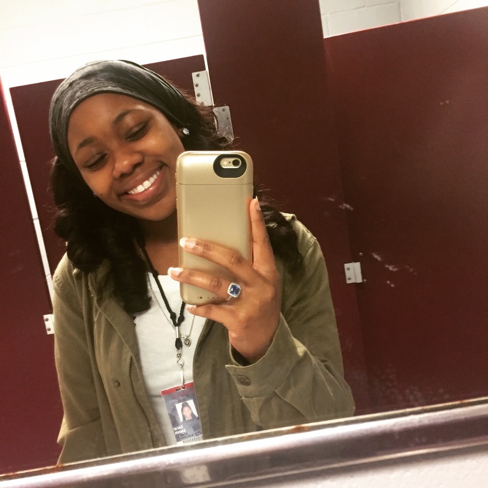 Meet your Posher, Sarai